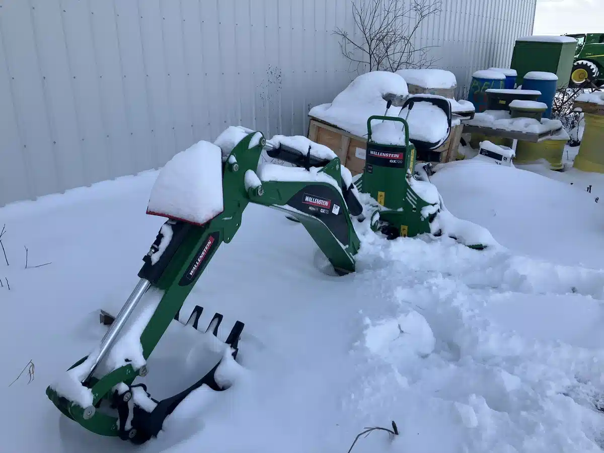 Gallery image 2 for 2025 Wallenstein GX720 Front End Loader