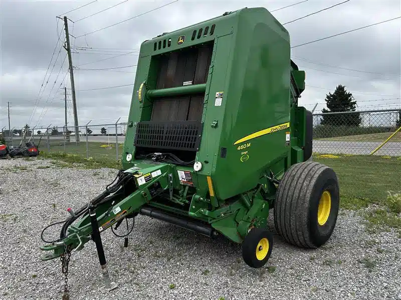 Gallery image 1 for 2021 John Deere 460M Round Baler
