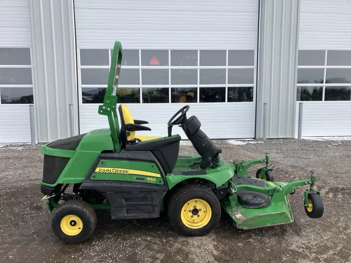 Used 2019 John Deere 1550 Mower - Front Deck