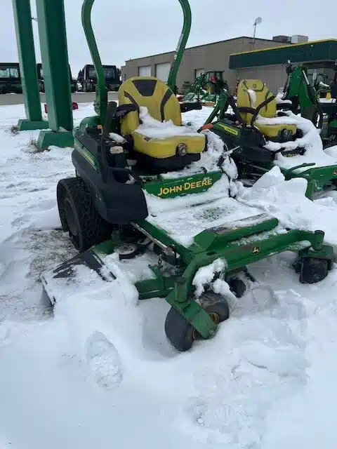 Gallery image 2 for 2018 John Deere Z997R Mower - Zero Turn