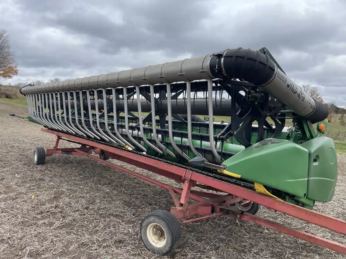 Gallery image 2 for Used 2007 John Deere 625F Header - Flex