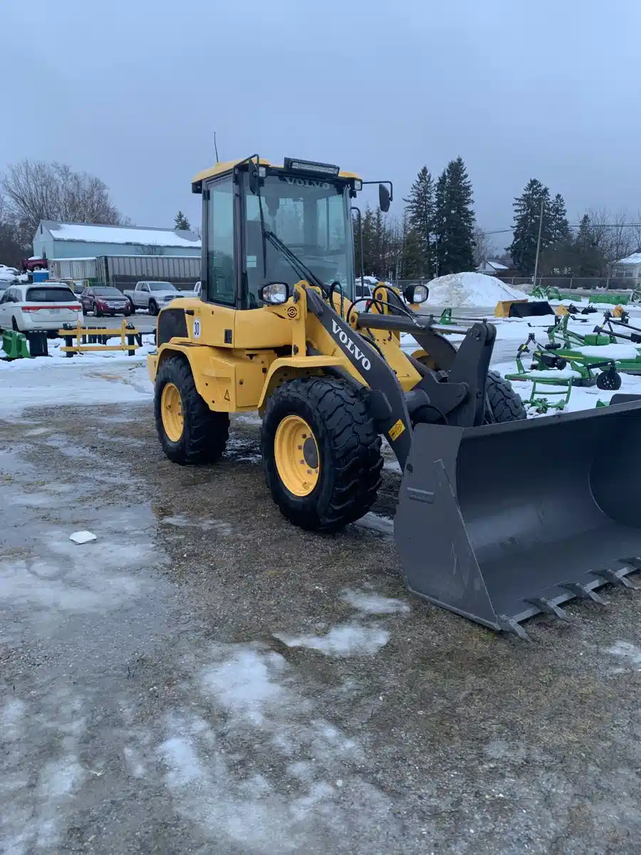 Used 2018 Volvo L30GS Tractor Loader