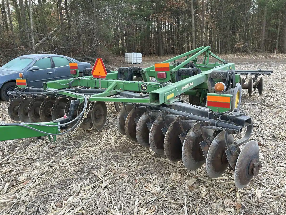 Gallery image 2 for 2004 John Deere 512 Disc Ripper