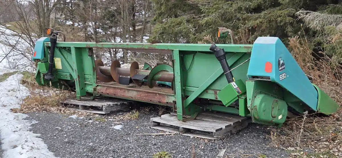 Used 1994 John Deere 693 Header - Row Crop