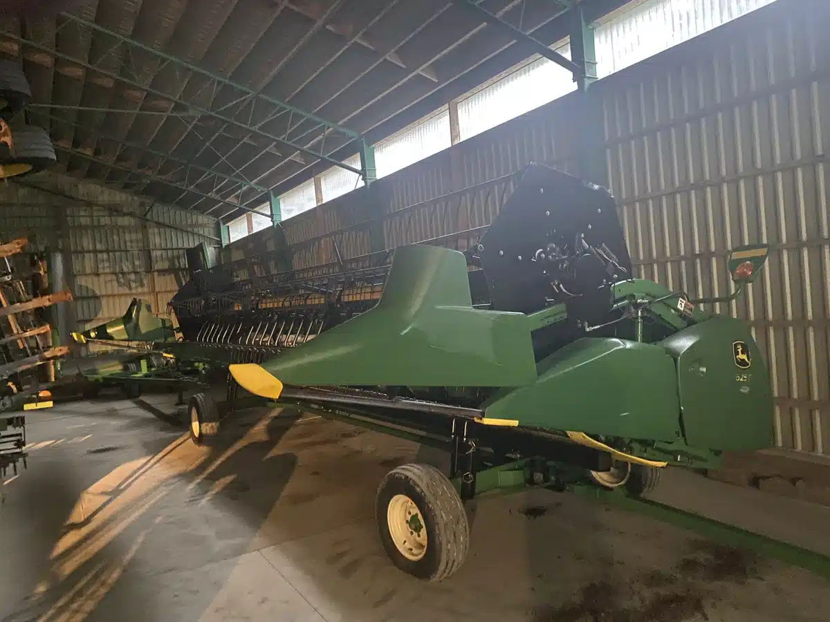 Used 2008 John Deere 625F Header - Flex