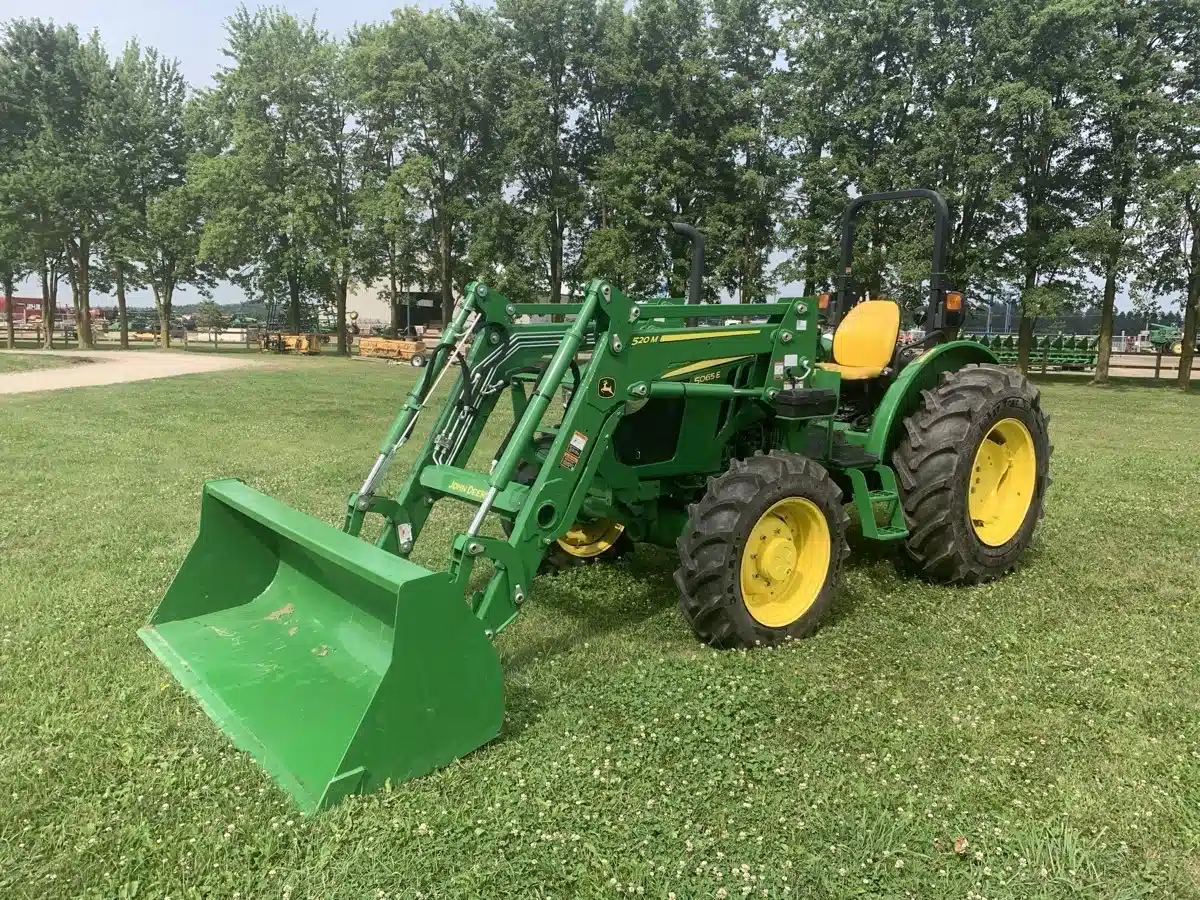 Gallery image 2 for Used 2022 John Deere 5065E Tractor