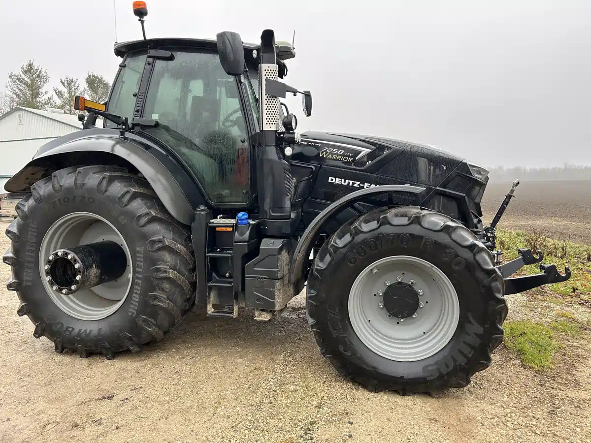 Used 2021 Deutz Fahr 7250 TTV WARRIOR Tractor