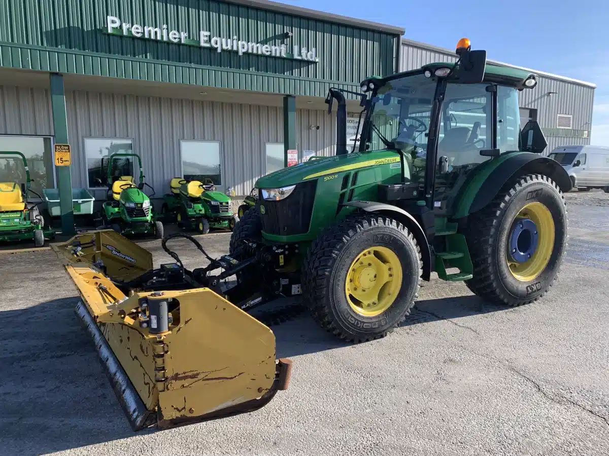 Gallery image 2 for 2018 John Deere 5100R Tractor