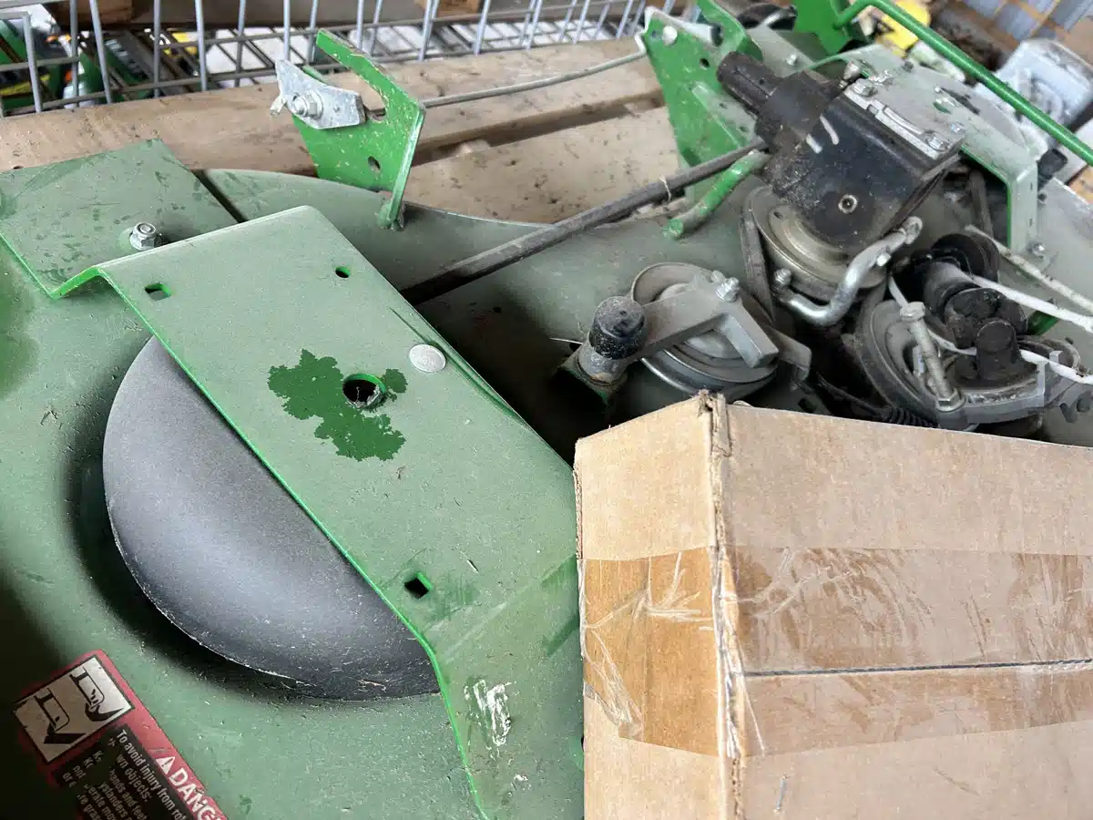 Gallery image 2 for 2016 John Deere 1060D Attachment