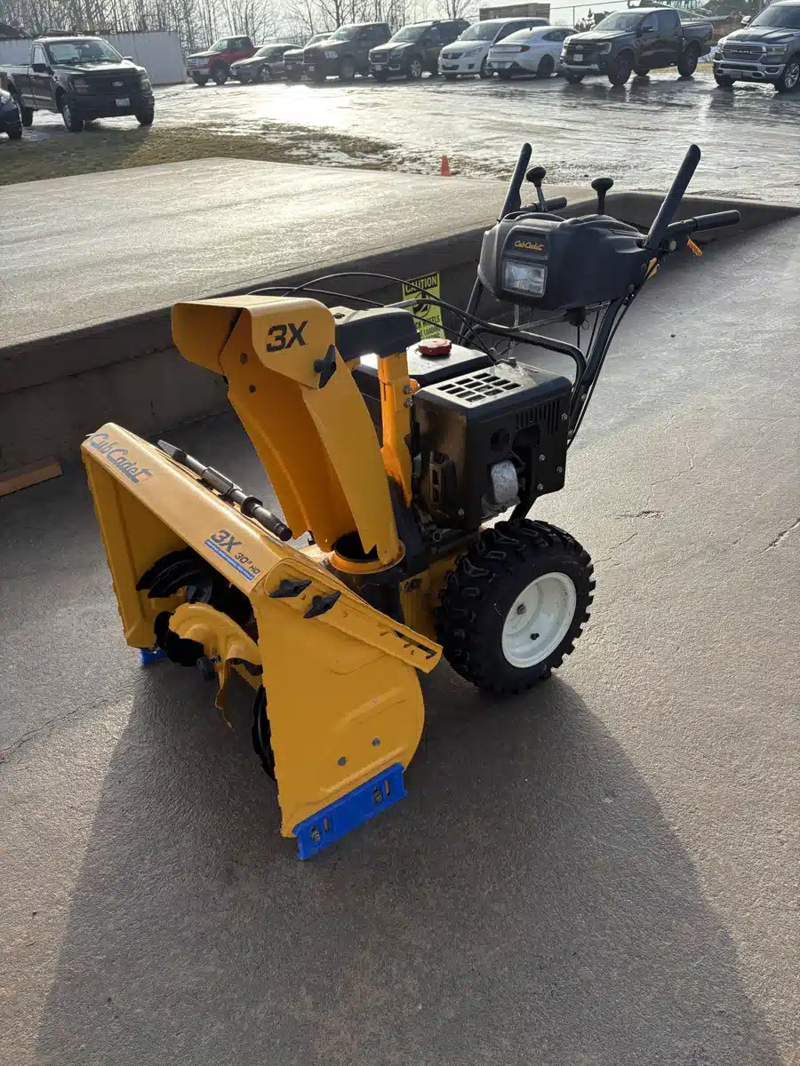 Gallery image 2 for 2015 Cub Cadet 3X Snow Blower