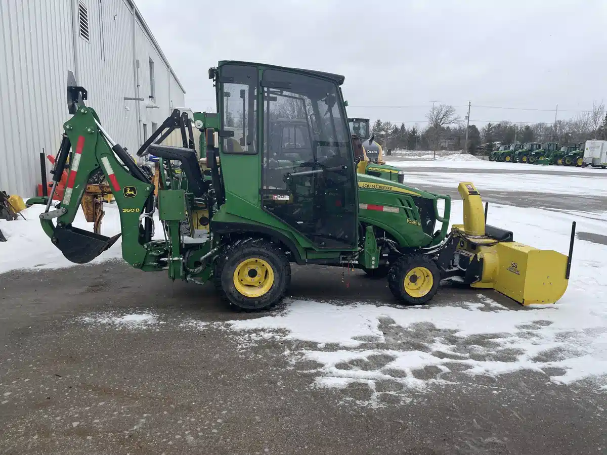 2019 John Deere 1025R Tractor