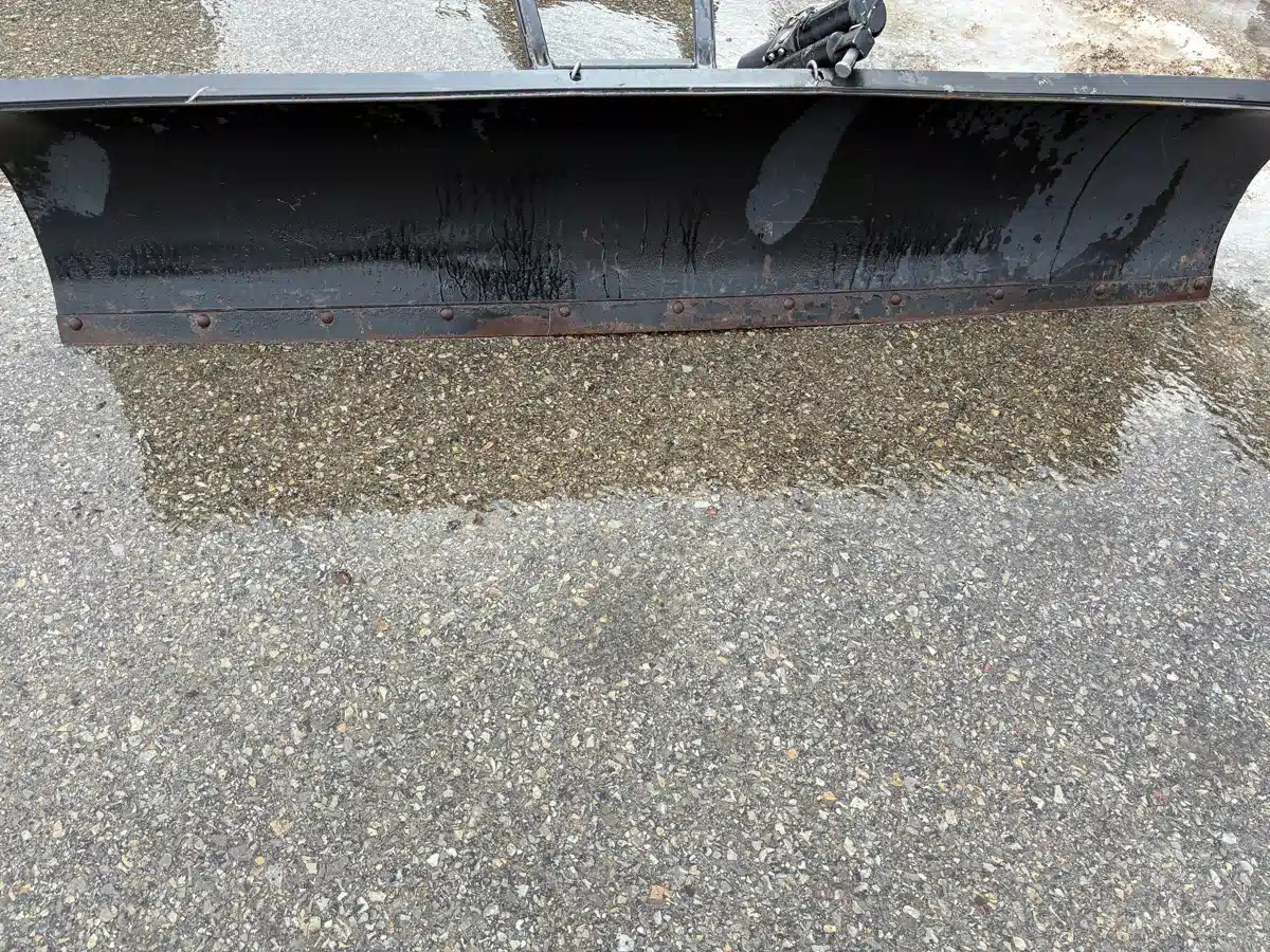 Gallery image 2 for John Deere 72SB Attachment