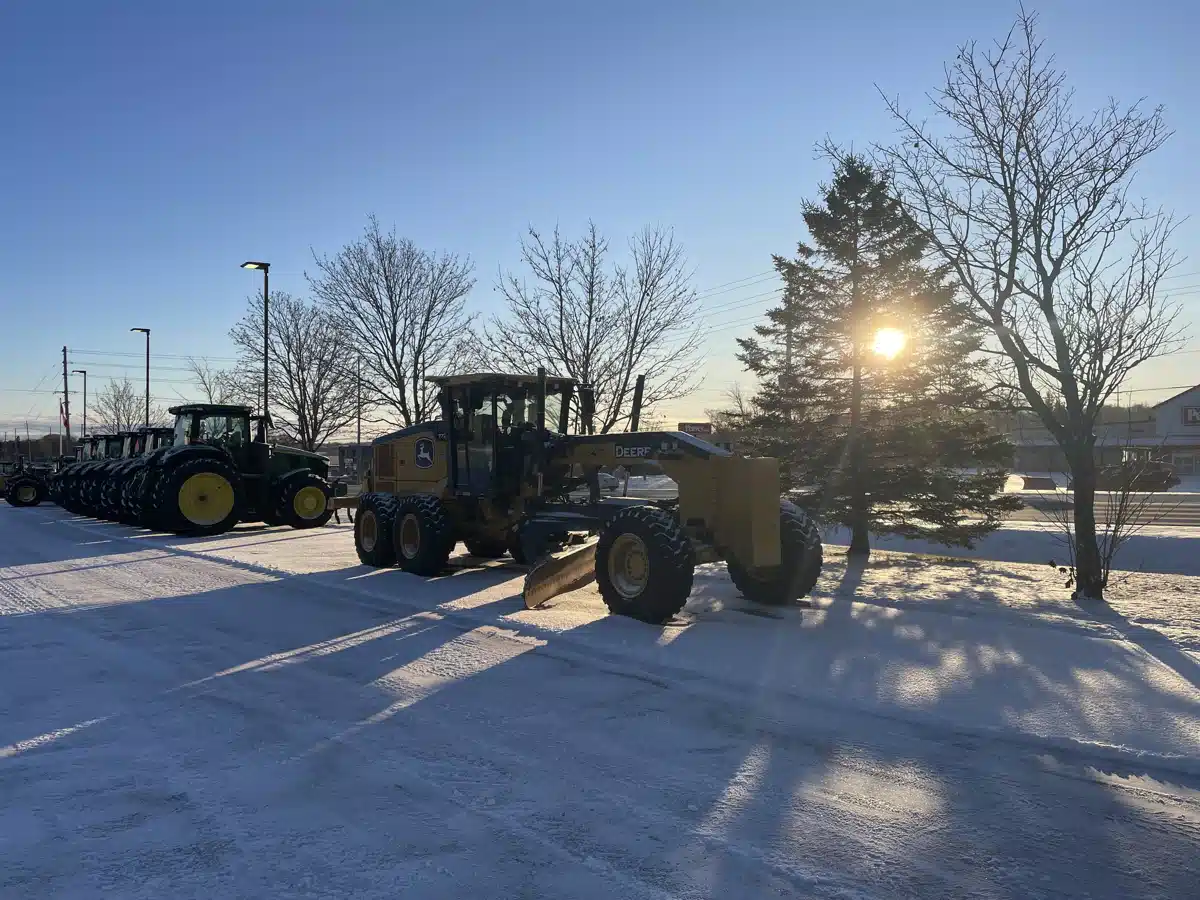 Gallery image 1 for 2020 John Deere 772G Grader