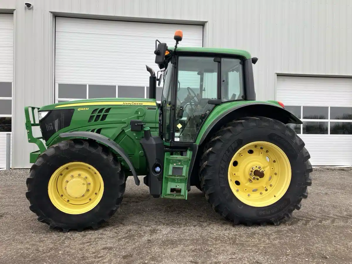 Gallery image 1 for 2019 John Deere 6145M Tractor