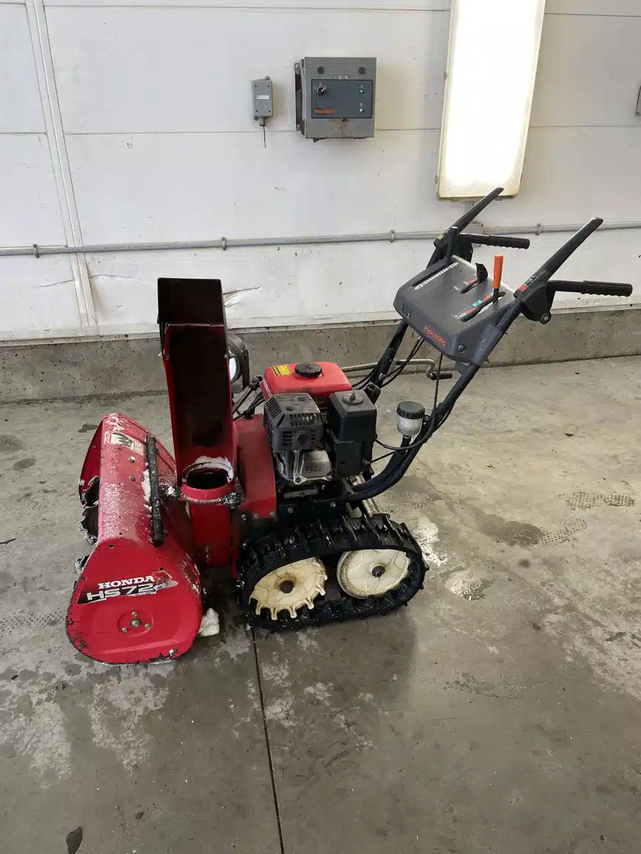 Honda HS724 Snow Blower