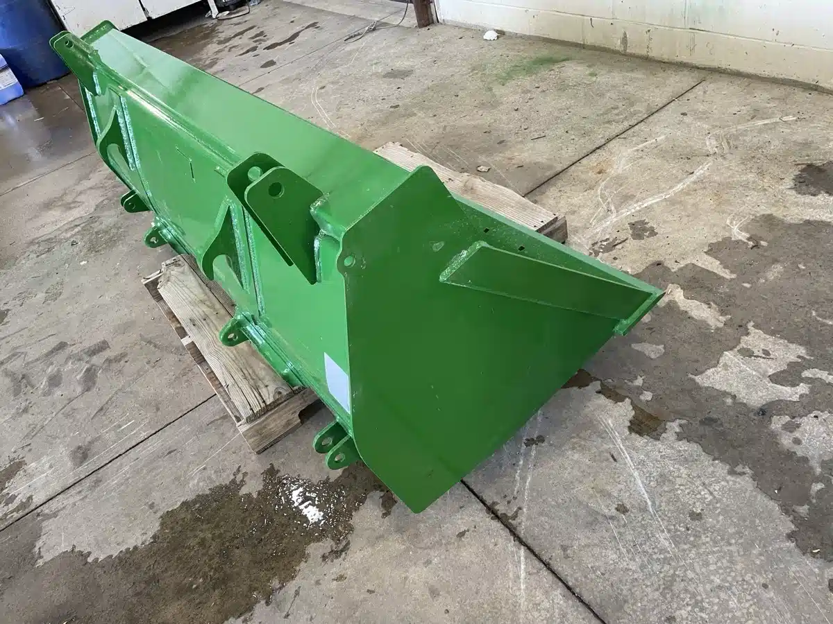 Gallery image 2 for 2024 John Deere 2150-mm (85-in.) Tractor