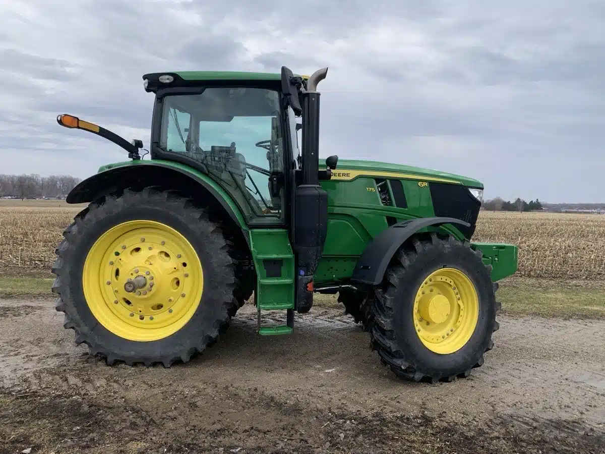 Gallery image 1 for 2025 John Deere 6R 175 Tractor