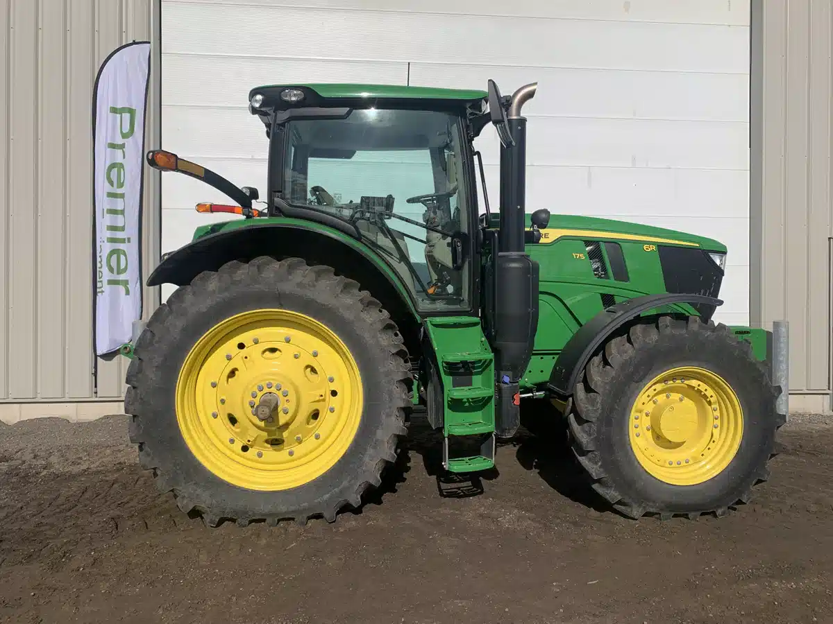Gallery image 2 for 2025 John Deere 6R 175 Tractor