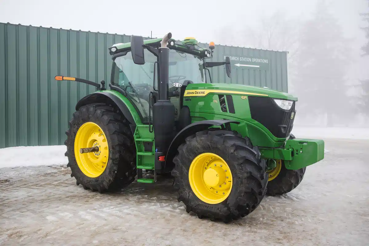 Gallery image 1 for 2025 John Deere 6R 175 Tractor