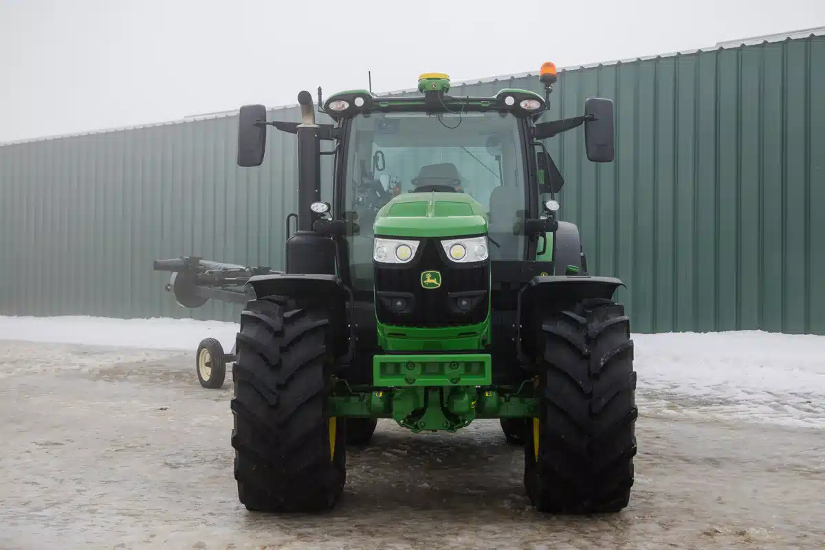 Gallery image 2 for 2025 John Deere 6R 185 Tractor