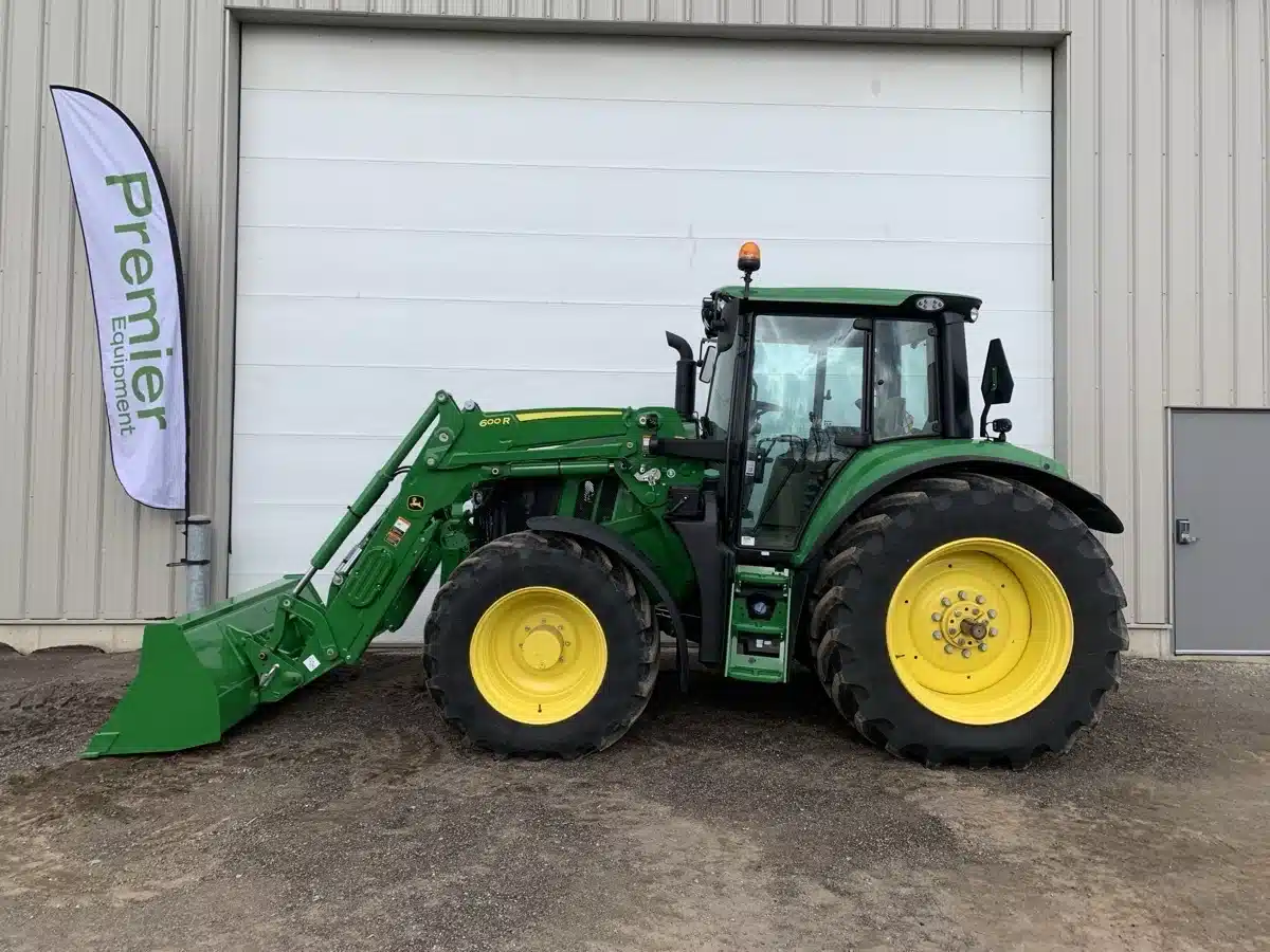 Photo de la Galerie 2 pour 2025 John Deere 6M 95 Tracteur