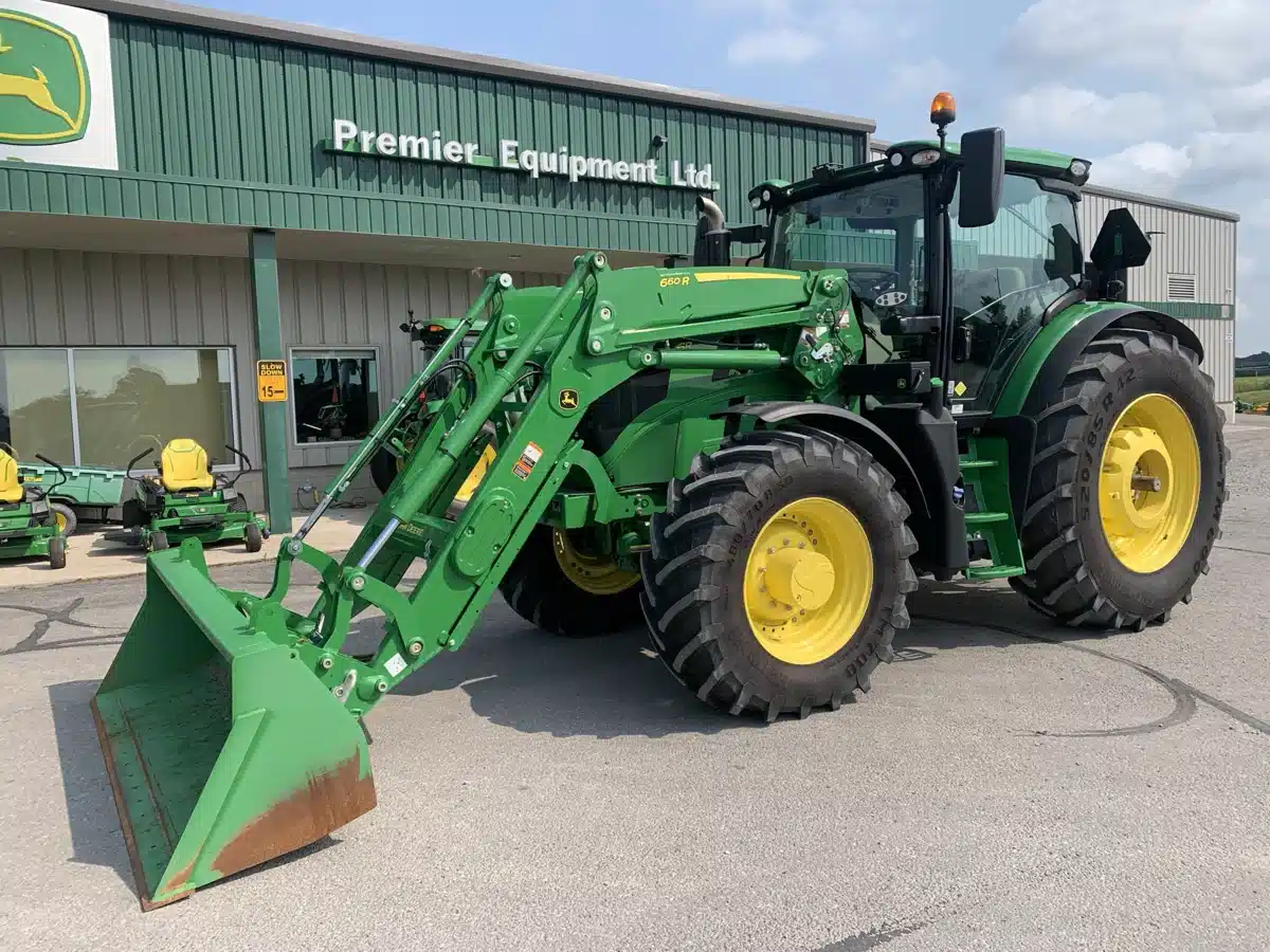 Photo de la Galerie 2 pour 2025 John Deere 6R 145 Tracteur