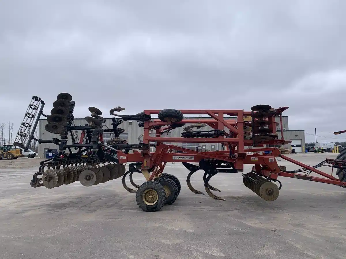 2011 Kuhn Krause 4850-18 Ripper