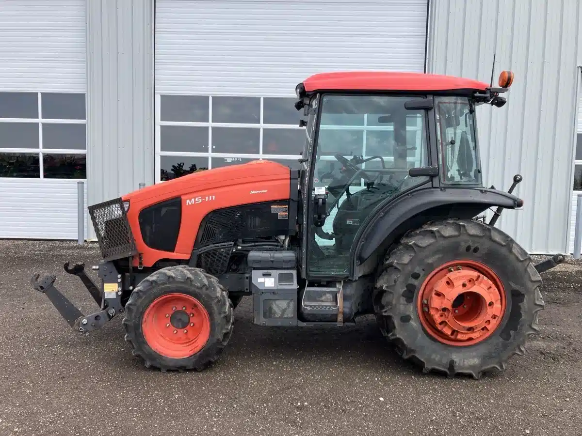 Gallery image 2 for 2020 Kubota M5-111 Tractor