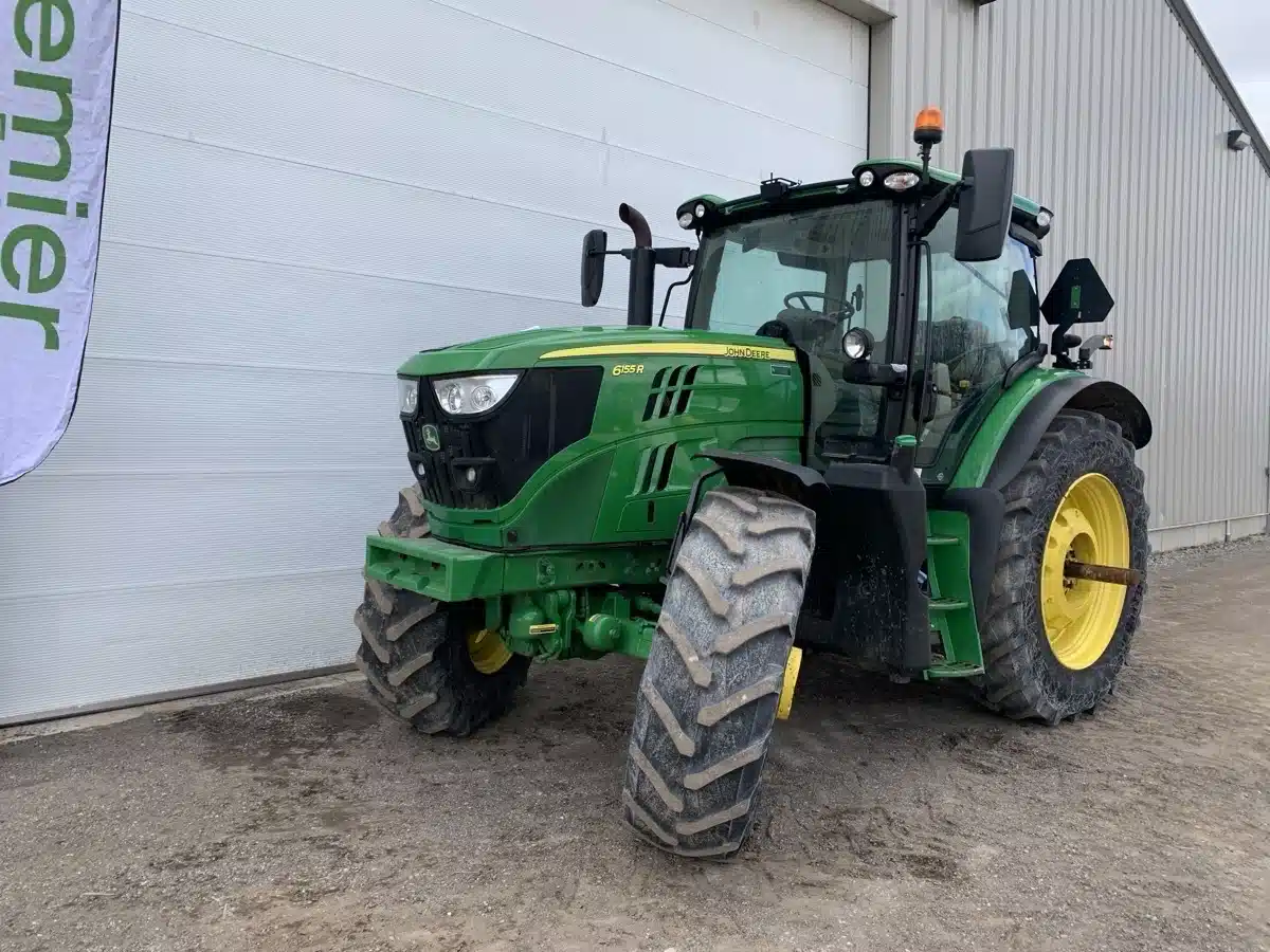Photo de la Galerie 2 pour 2021 John Deere 6155R Tracteur
