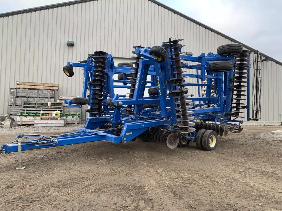 Photo de la Galerie 2 pour 2020 Landoll 7450 Labour vertical