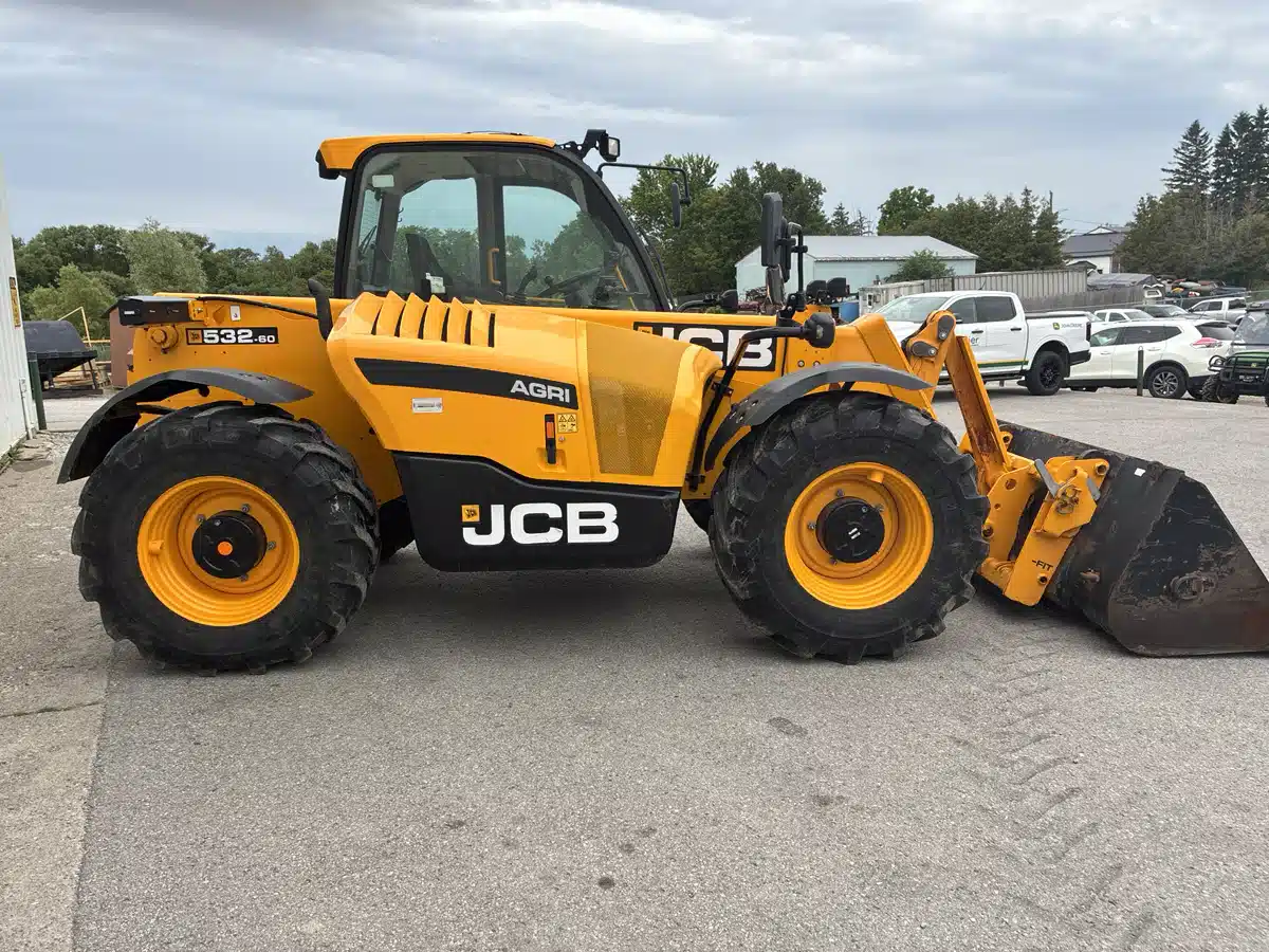 Gallery image 2 for 2021 JCB 532-60AG TeleHandler