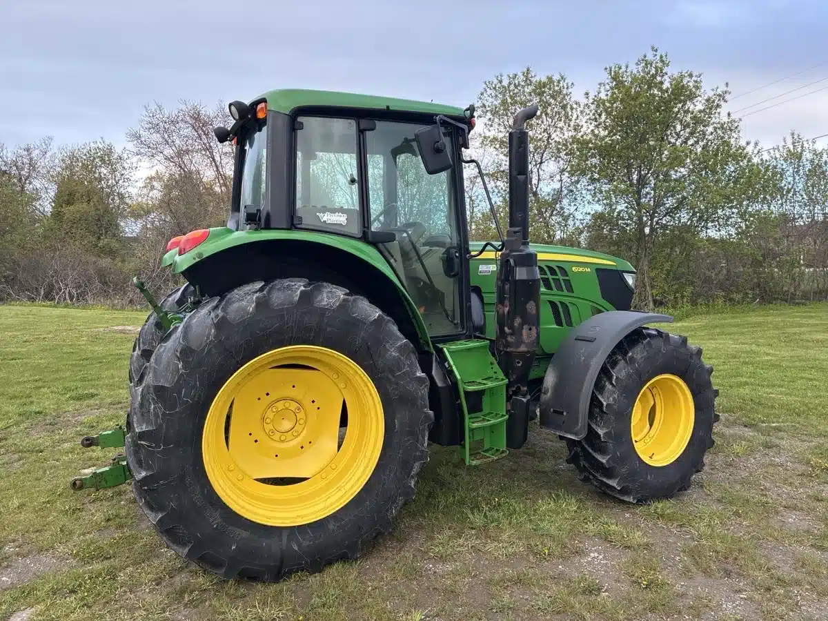 Gallery image 2 for 2019 John Deere 6120M Tractor