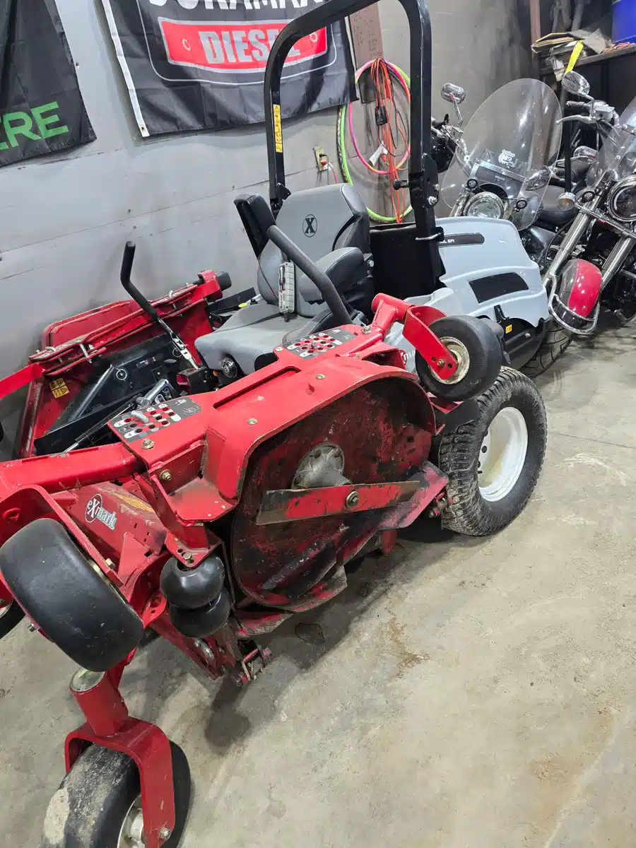 Gallery image 2 for 2025 Exmark LZX980EKC96RW0 Mower - Zero Turn