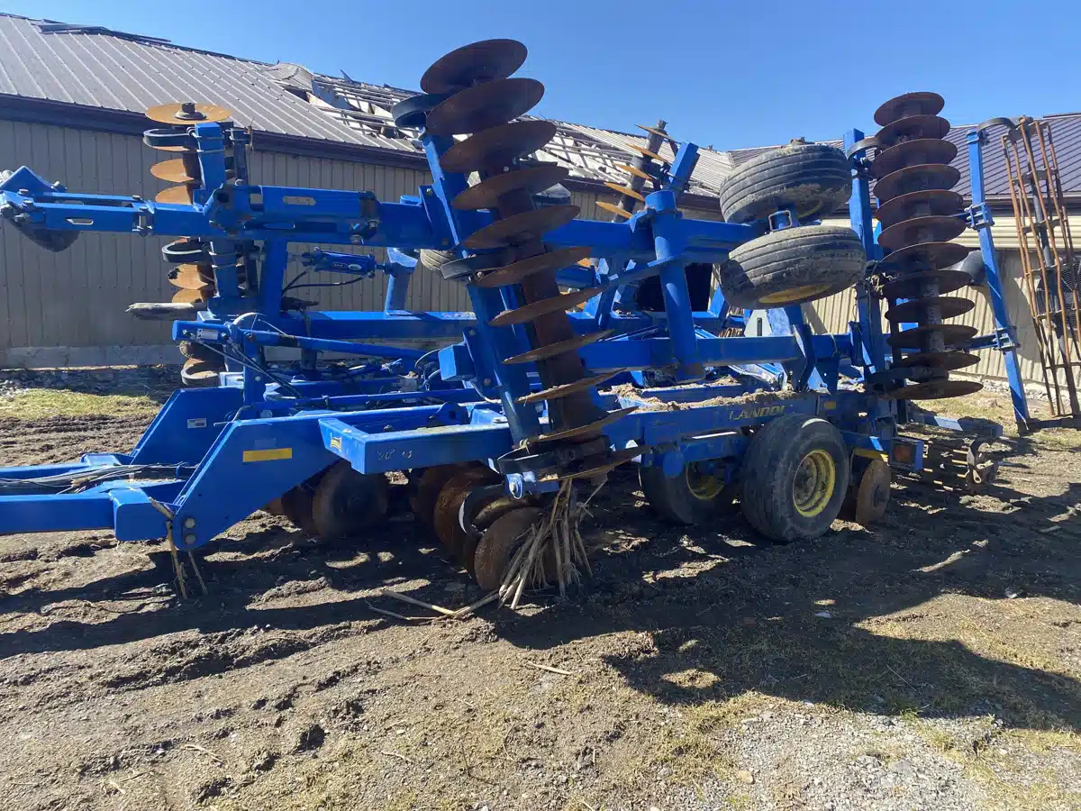Photo de la Galerie 2 pour 2016 Landoll 7431 Labour vertical