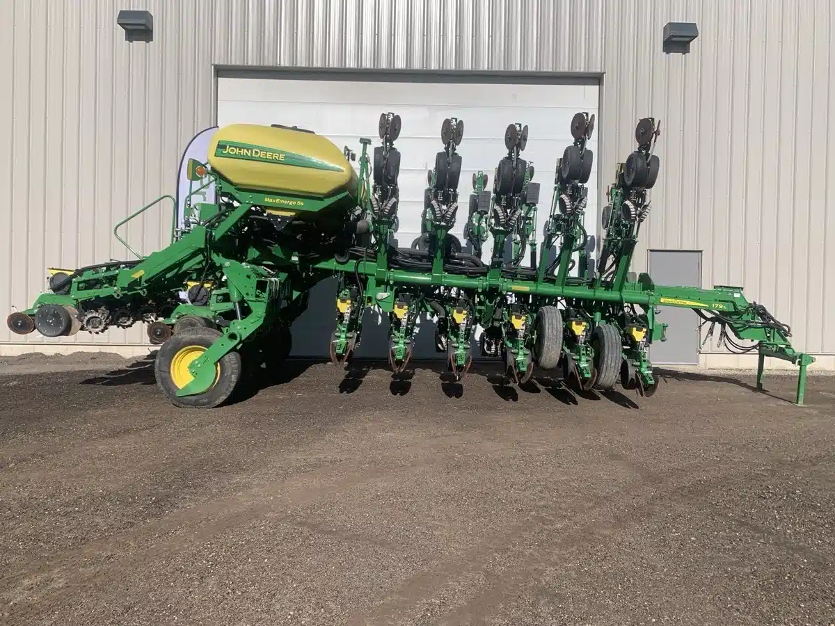 Photo de la Galerie 2 pour 2018 John Deere 1795 Planteur