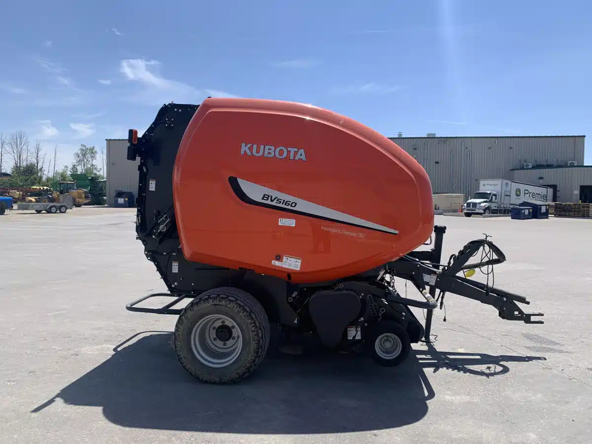 Photo de la Galerie 2 pour 2019 Kubota BV5160 Presse à Balle Ronde
