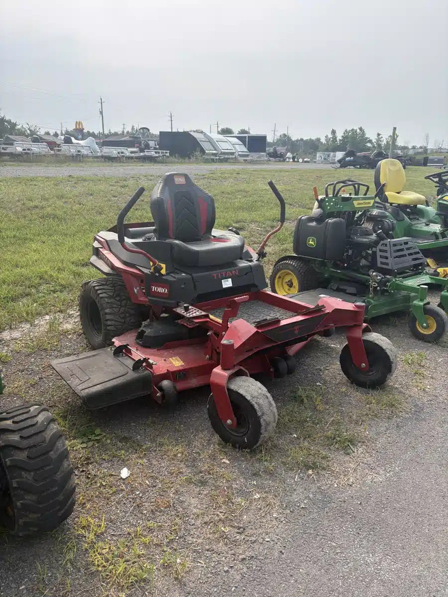 Gallery image 1 for 2023 Toro TITAN 60 76604 Mower - Zero Turn