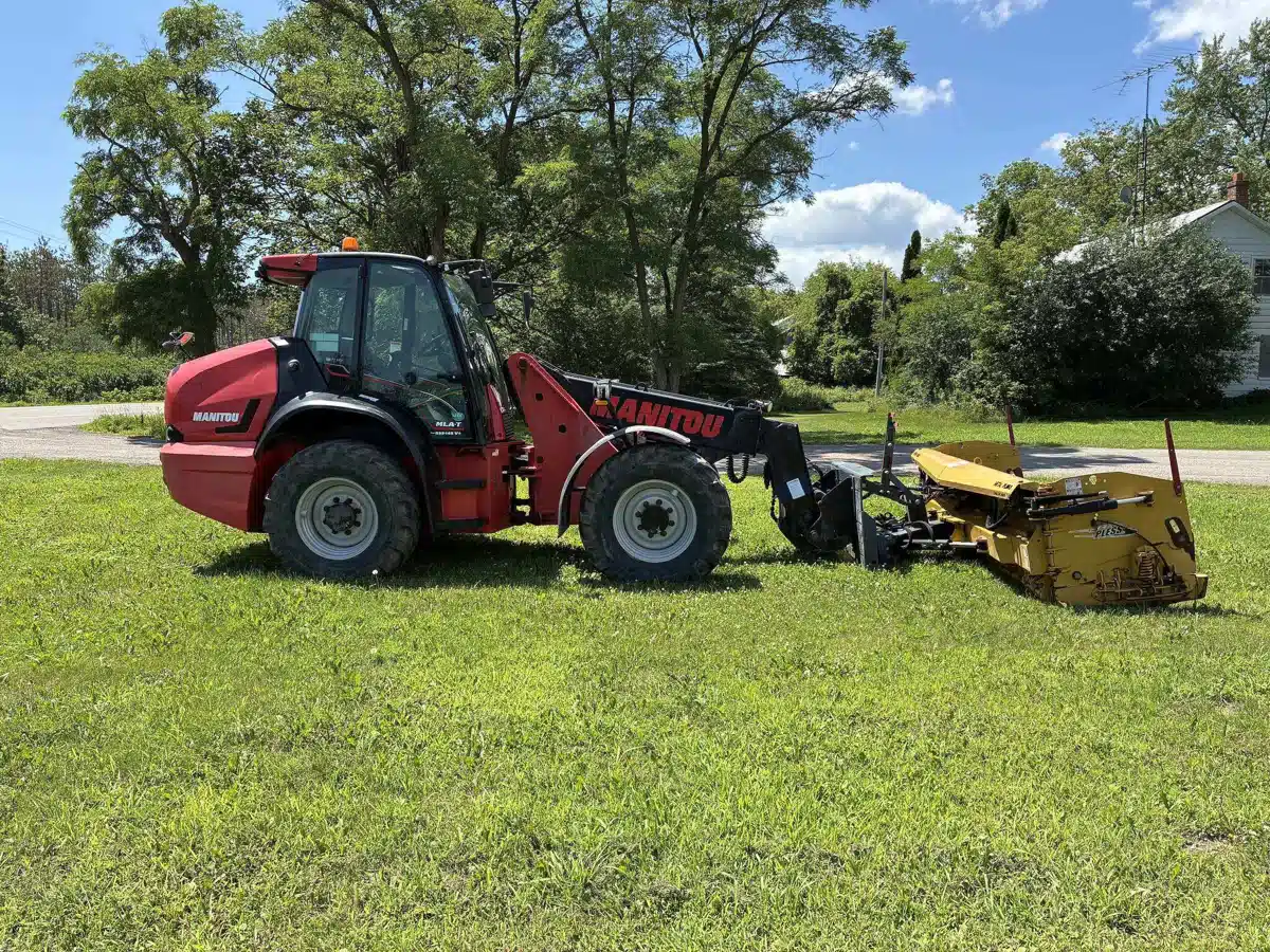 Gallery image 1 for 2019 Manitou MLAT-533 TeleHandler