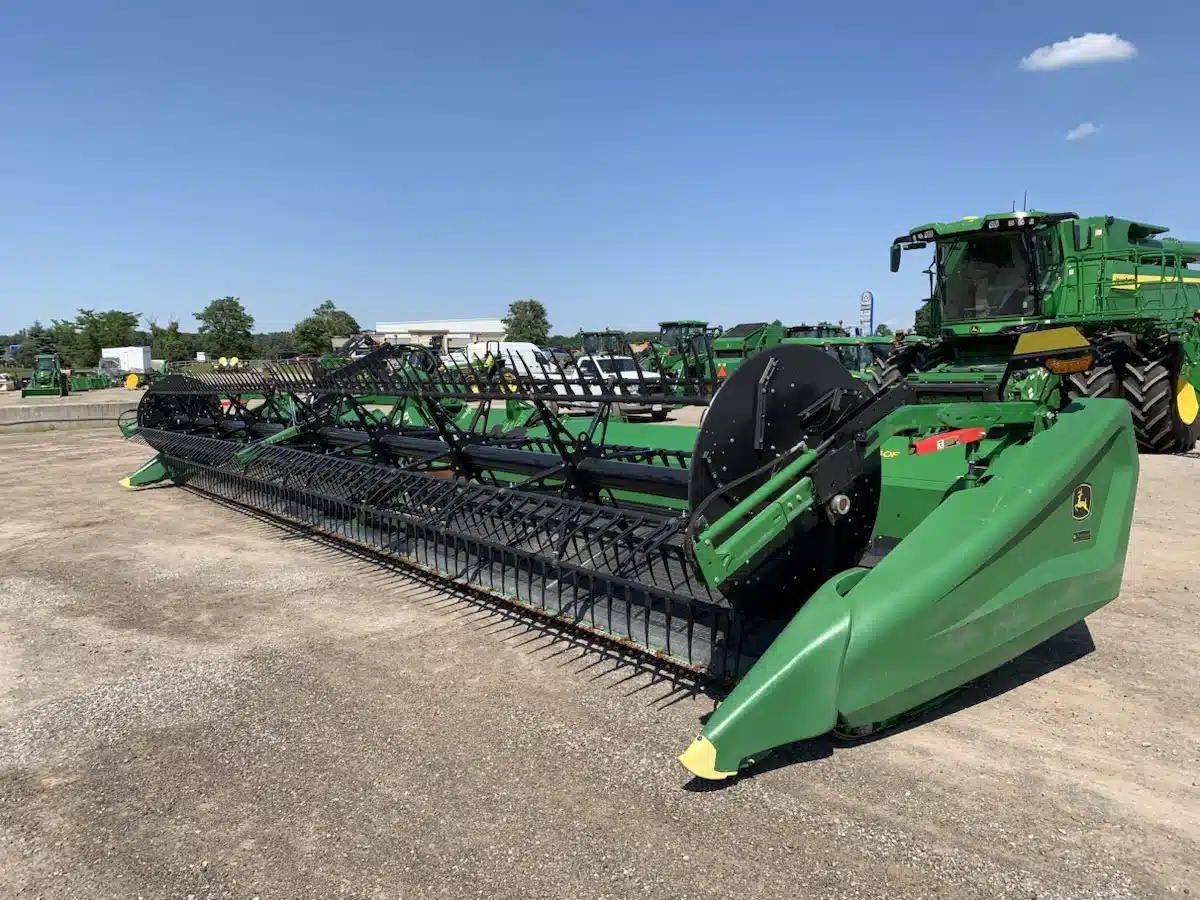 Photo de la Galerie 2 pour 2023 John Deere HD40F Nez - Toile/Tapis