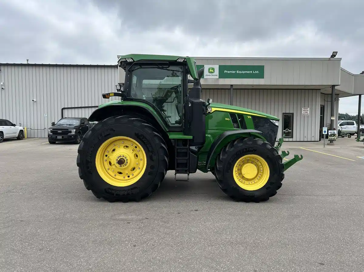 Photo de la Galerie 1 pour 2022 John Deere 7R 310 Tracteur