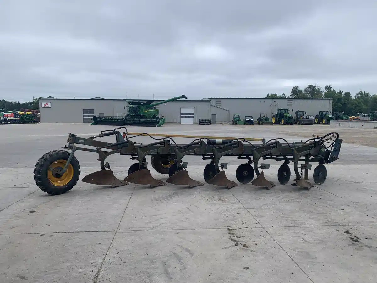 Gallery image 1 for 2005 Överum DTL698 Plow