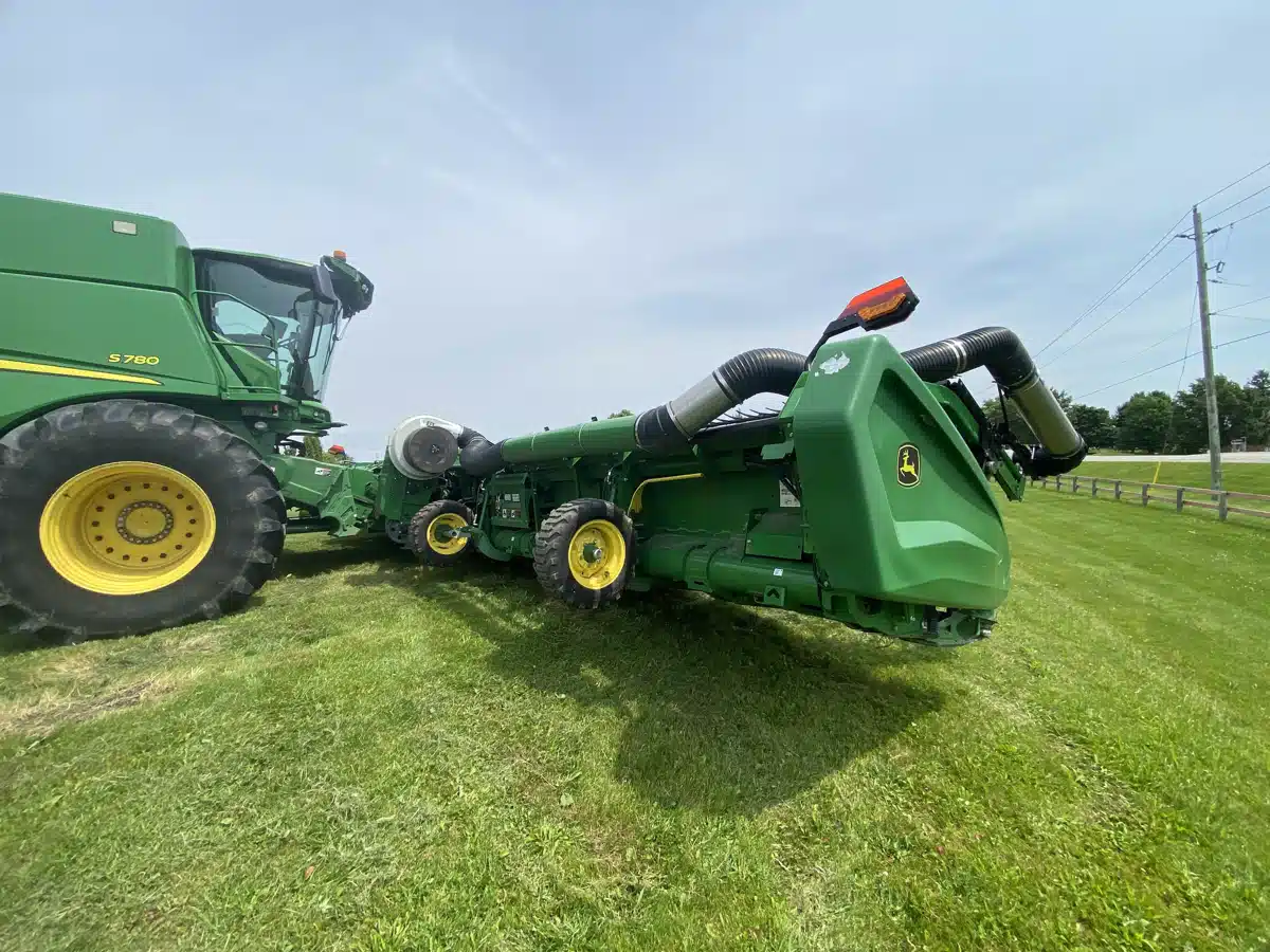 Photo de la Galerie 2 pour 2023 John Deere HD45F