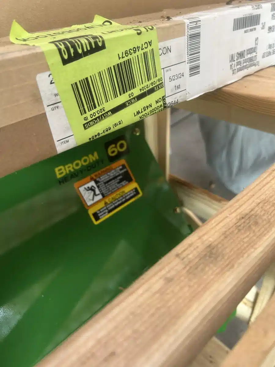 Gallery image 1 for 2024 John Deere 60HDB Sweeper