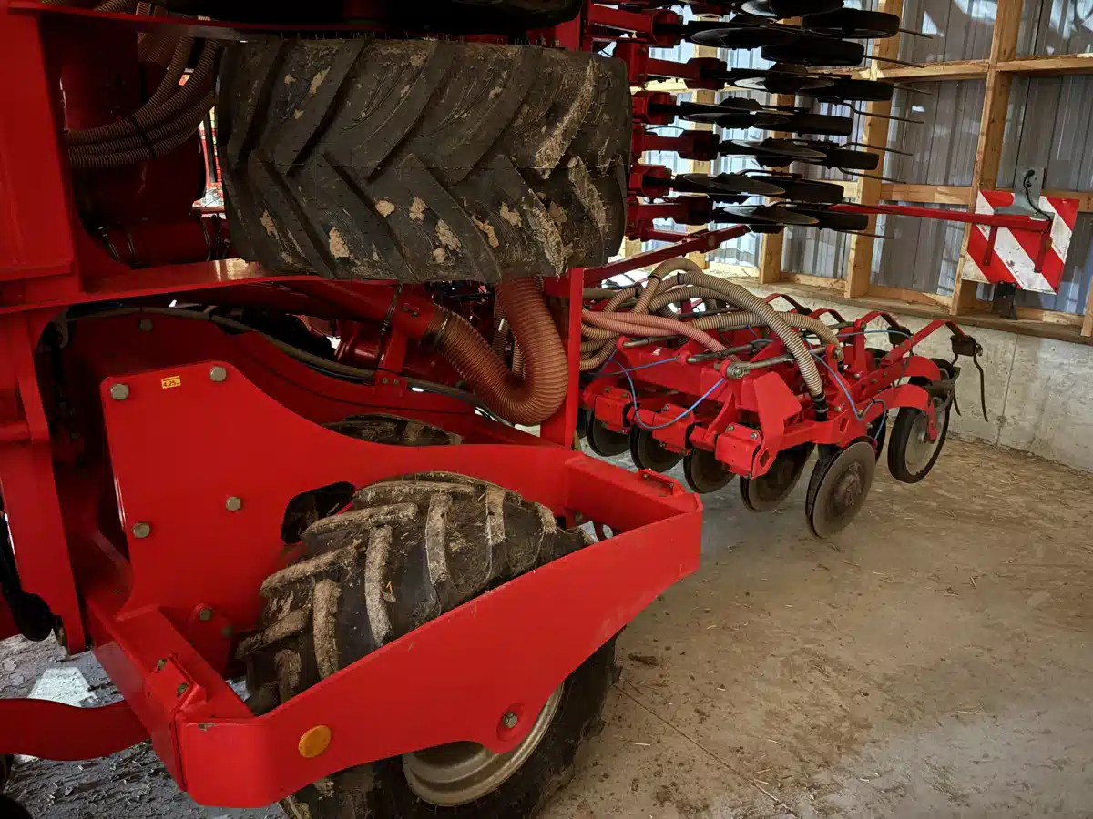 Gallery image 2 for 2016 Pottinger C8 Air Drill