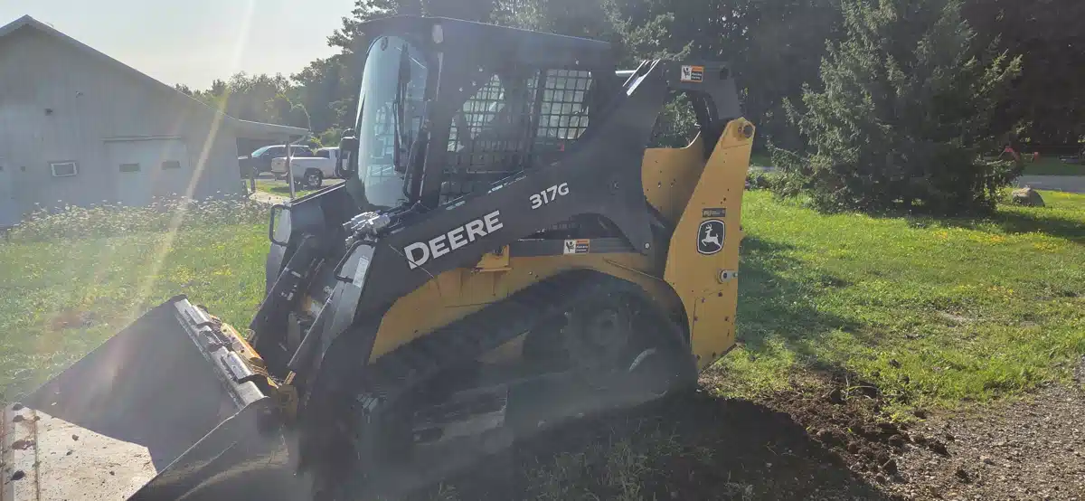 Gallery image 2 for 2019 John Deere 317G Track Loader