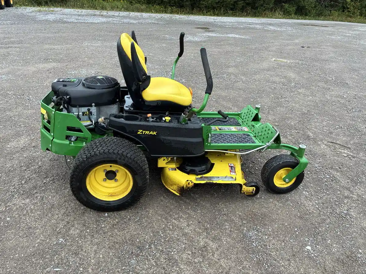 Gallery image 2 for 2021 John Deere Z355R Mower - Zero Turn