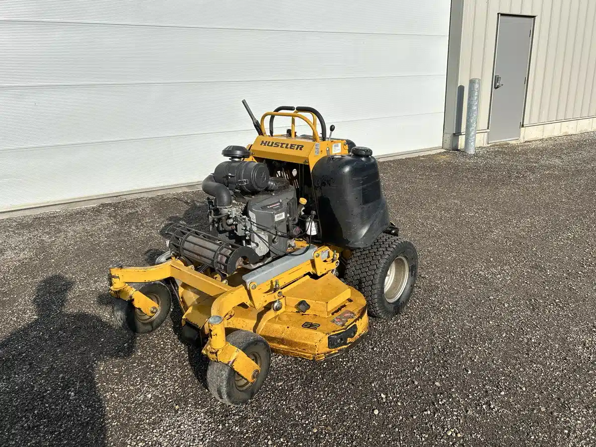 Gallery image 1 for 2020 Hustler Turf SUPER S Mower - Zero Turn