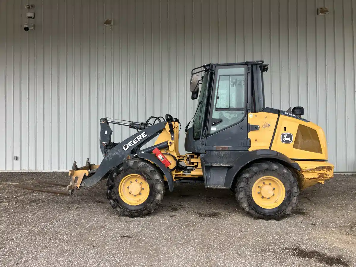 Gallery image 2 for 2023 John Deere 324P Tractor Loader