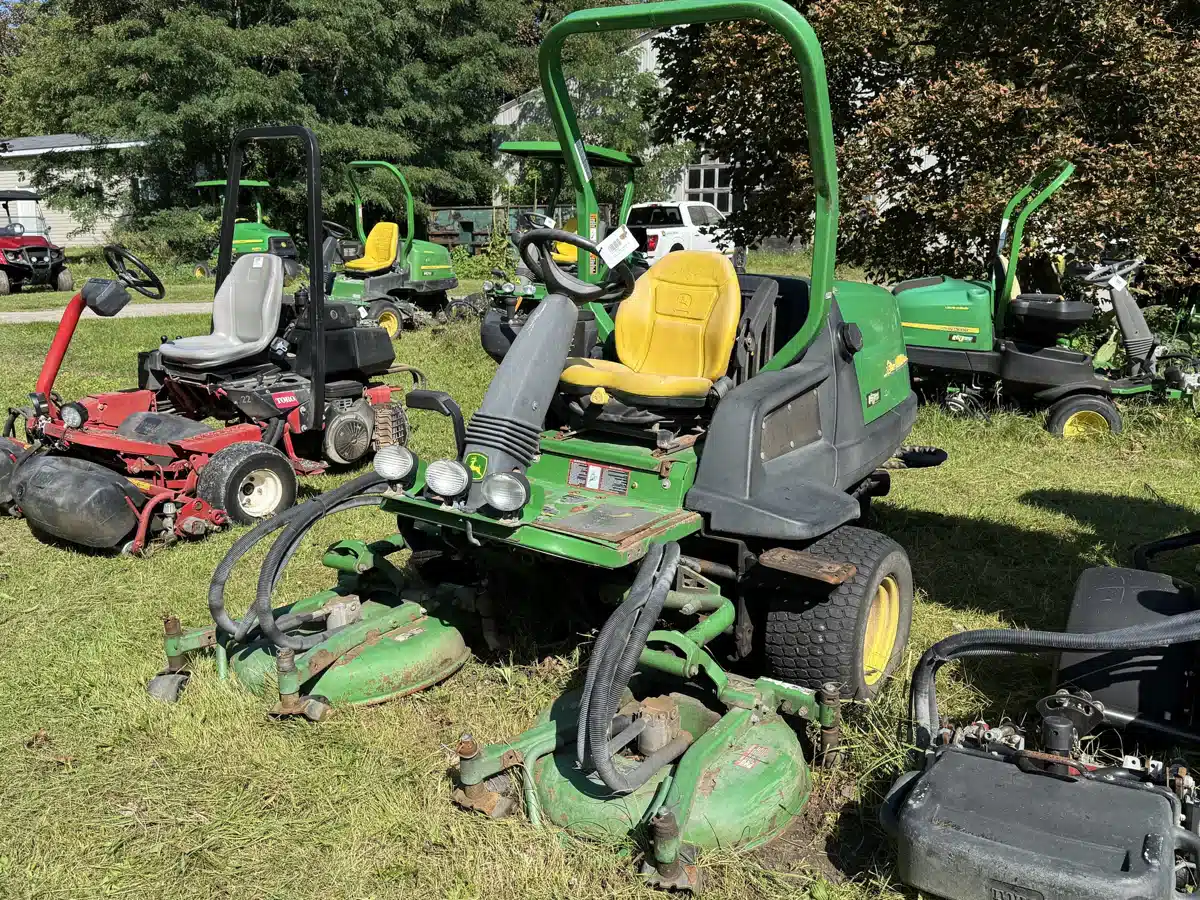 Photo de la Galerie 1 pour 2013 John Deere 7400 Tracteur