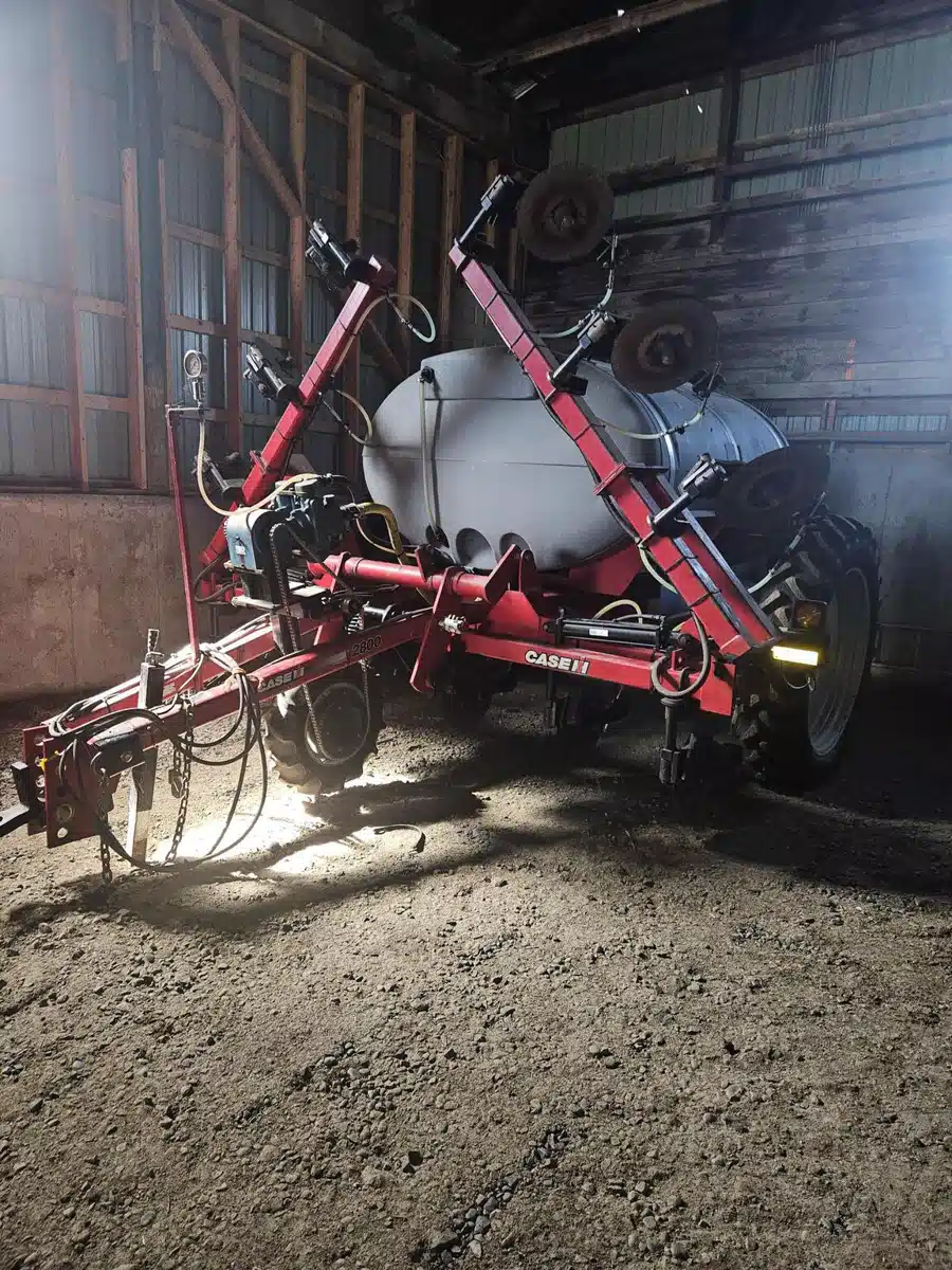 Gallery image 1 for 2010 Case IH 2800 Anhydrous Applicator